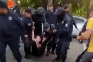 Imagen Mujeres denuncian abuso policial en fiesta patronal que terminó en zafarrancho