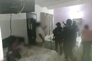 Imagen Familia entera, entre ellos bebé, fue privada de la libertad en hotel en Veracruz