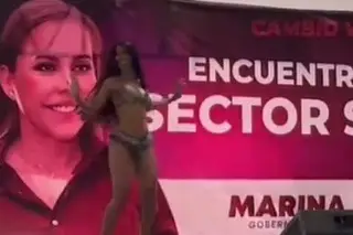 Imagen Mujer en bikini 'ameniza' evento de candidata a gubernatura de Durango (+Video)