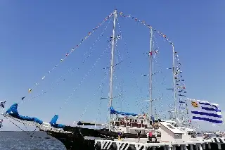 Imagen Sigue en Veracruz el velero de Uruguay; checa horarios de visita y hasta cuándo estará