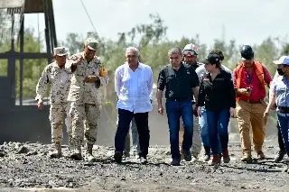 Imagen AMLO recorre mina con trabajadores atrapados en Coahuila: 