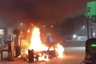 Imagen #Video | Sigue la violencia… ahora incendian y balean gasolinera en Zitácuaro, Michoacán