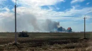 Imagen Evacuan a más de 2 mil en Crimea por explosión de un depósito de armas (+Video)