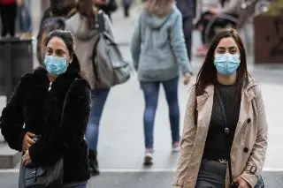Imagen Regulador europeo advierte de que pandemia de COVID-19 no ha terminado