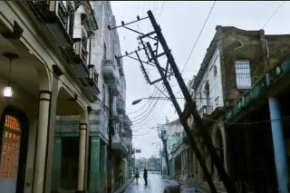 Imagen Huracán 'Ian' deja dos muertos y sin energía eléctrica a toda Cuba