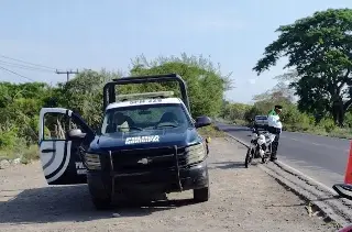 Imagen Hallan cadáver a orilla de carretera de Veracruz 