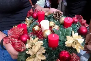 Se acerca la Navidad; hay bendición de coronas de Adviento en Veracruz