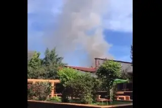 Imagen Reportan incendio en la escuela Secundaria Técnica 3 de Xalapa