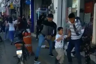Imagen Captan asesinato de hombre en la calle a plena luz del día (+Video)