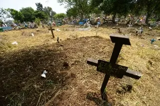 Imagen Hay 29 cuerpos sin identificar en fosa común de Emiliano Zapata, Veracruz 