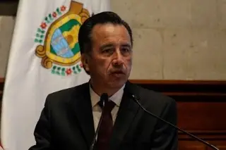 Imagen 'FGR tiene pendiente carpetas de la administración de Duarte y Yunes': Cuitláhuac García