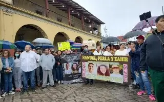 Imagen Familiares de tres jóvenes detenidos en Misantla,Veracruz  exigen su libertad