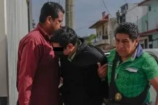 Imagen Llega al penal de Pacho Viejo juez detenido en Xalapa acusado de presunta corrupción 
