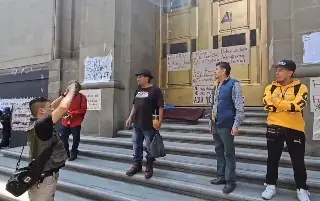 Imagen Simpatizantes de la 4T reinstalan plantón en Suprema Corte de Justicia de la Nación