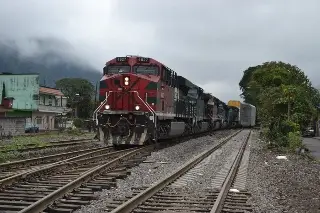 Imagen Se logró “un buen acuerdo” con Grupo México sobre vías de Ferrosur; falta firmarlo: AMLO