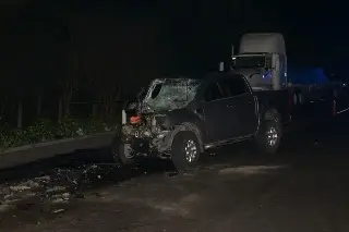 Imagen Accidente de camioneta en la Xalapa-Veracruz deja 2 muertos