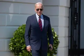 Imagen Joe Biden sufre fuerte caída durante ceremonia en academia militar (+Video) 