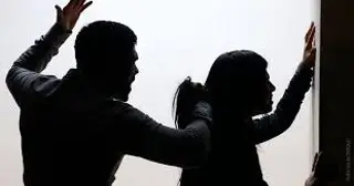 Imagen INE prohibirá candidatos violentos o deudores alimentarios en el 2024 aunque no haya padrón