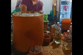 Imagen Antes del primer trago, explota cantarito gigante de tequila (+Video)