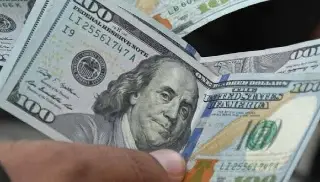 Imagen Peso gana en espera de datos de la Fed ¿En cuánto venden el dólar?