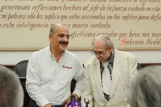 Imagen Se nos adelanta Don José Zaydén, pero se queda con nosotros su Don de gente: alcalde de Xalapa