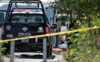 Imagen Refuerzan carreteras por hallazgo de 17 cuerpos en Monterrey 