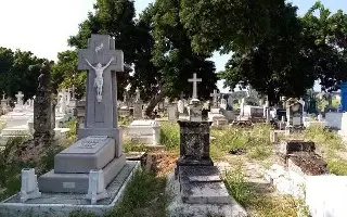 Imagen Comparte supuesta experiencia paranormal con sensor en cementerio (+Video)