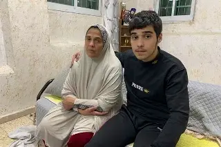 Imagen En el cuarto día de tregua, Israel libera a 3 mujeres y 30 niños que estaban en prisión