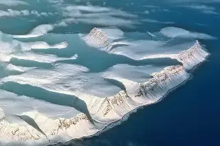 Imagen El 2023 batirá récords de temperaturas, concentración de CO2 y deshielo en Antártida