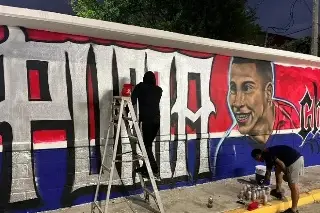 Imagen Realizan mural en honor a Diego 'Puma' Chávez en Veracruz (+Video)