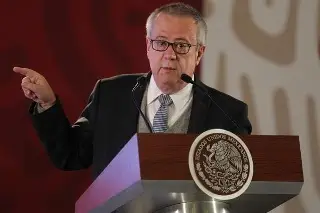 Imagen Consterna fallecimiento de Carlos Urzúa, exsecretario de Hacienda de AMLO 