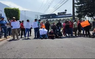 Imagen Bloquean bulevar de Nogales, Veracruz; exigen liberación de líder social 