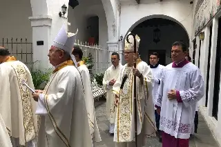 Imagen Casi 130 sacerdotes de Veracruz se reúnen en la Misa Crismal