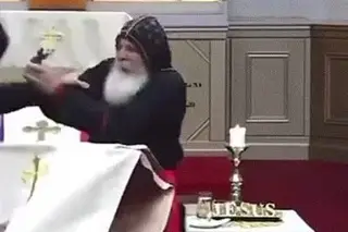Imagen Misa en la que atacaron a sacerdote y feligreses era transmitida en vivo (+Video)