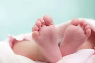 Imagen Bebé revive durante su funeral; fue declarada muerta al nacer