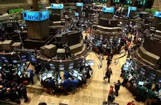 Imagen Bolsa de Nueva York inicia este jueves con alza de 0.35%