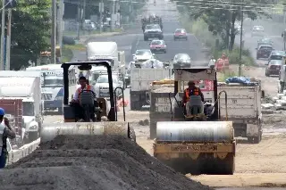 Imagen Constructores de Veracruz ven obras con contratos a modo, asignaciones directas y falta de transparencia