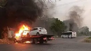 Imagen Así quemaron autos y 'mataron a inocentes' en Cárdenas, Tabasco (+Video)