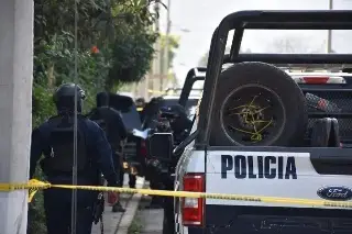 Imagen Se apoderan de camioneta de paquetería y roban varios comercios en Veracruz 