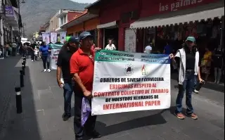 Imagen Trabajadores de International Paper exigen reapertura de fábrica y su reinstalación