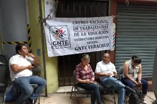 Imagen Sindicatos magisteriales toman SEV y diversas oficinas educativas en Xalapa