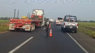 Imagen Se registra cierre parcial de circulación en autopista de Veracruz 