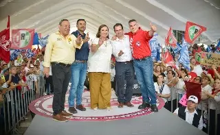 Imagen Pepe Yunes, Xóchitl Gálvez y magisterio, en alianza para recuperar Veracruz