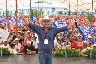 Imagen ¡Apoyando al campo, juntos, recuperaremos la grandeza de Veracruz!: Miguel Ángel Yunes Márquez