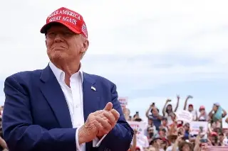 Imagen Trump celebra su cumpleaños 78 entre 'miles de orgullosos patriotas' en Florida