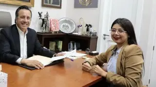 Imagen Dorheny Cayetano regresa a la Secretaría del Trabajo, anuncia Cuitláhuac García 