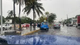 Imagen Accidente en la avenida Miguel Alemán. Evite zona