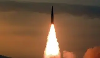 Imagen Corea del Norte lanza un misil balístico sin identificar hacia el mar de Japón