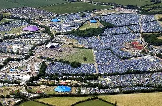 Imagen Hoy arranca el festival de Glastonbury con artistas como Coldplay o Shania Twain