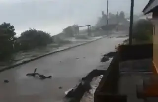 Imagen Al menos un muerto e 'inmensa destrucción' en San Vicente y Granadinas por huracán Beryl